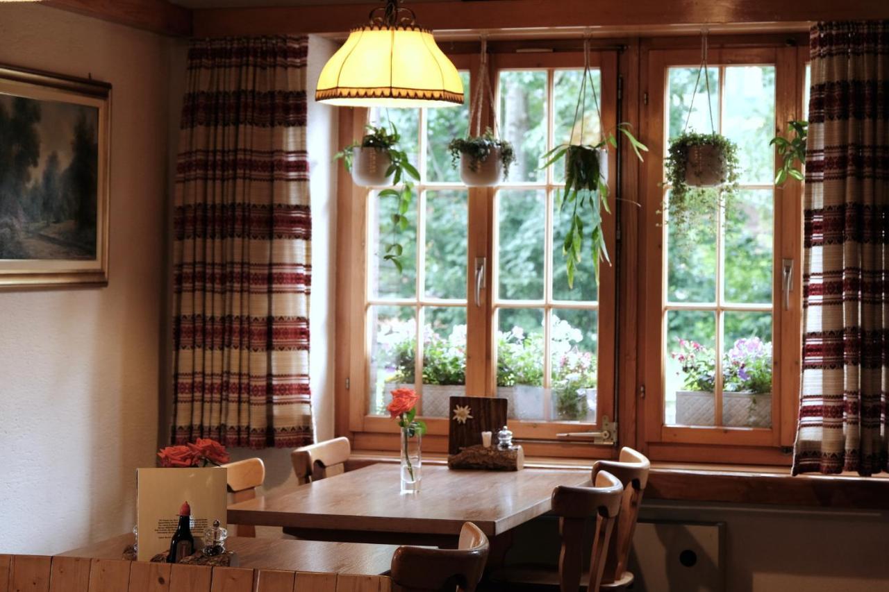 Hotel Tourist Meiringen Ngoại thất bức ảnh