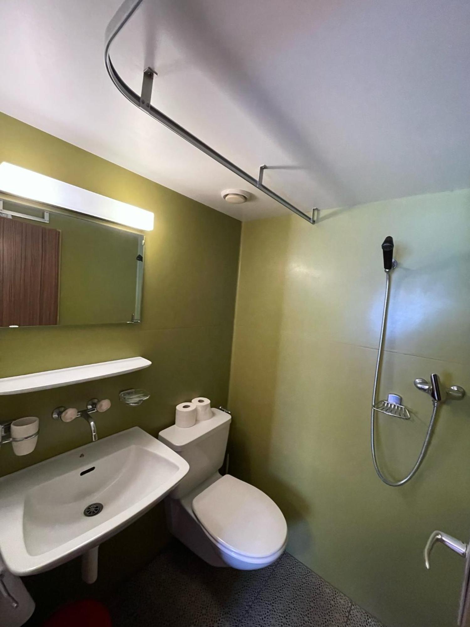 Hotel Tourist Meiringen Ngoại thất bức ảnh