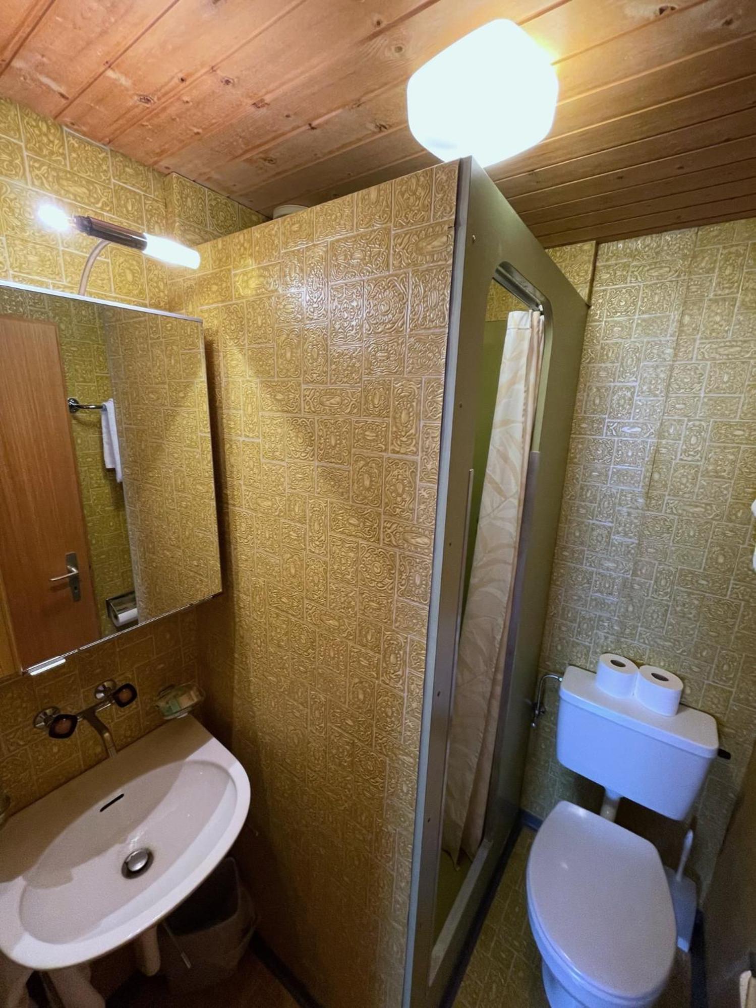 Hotel Tourist Meiringen Ngoại thất bức ảnh