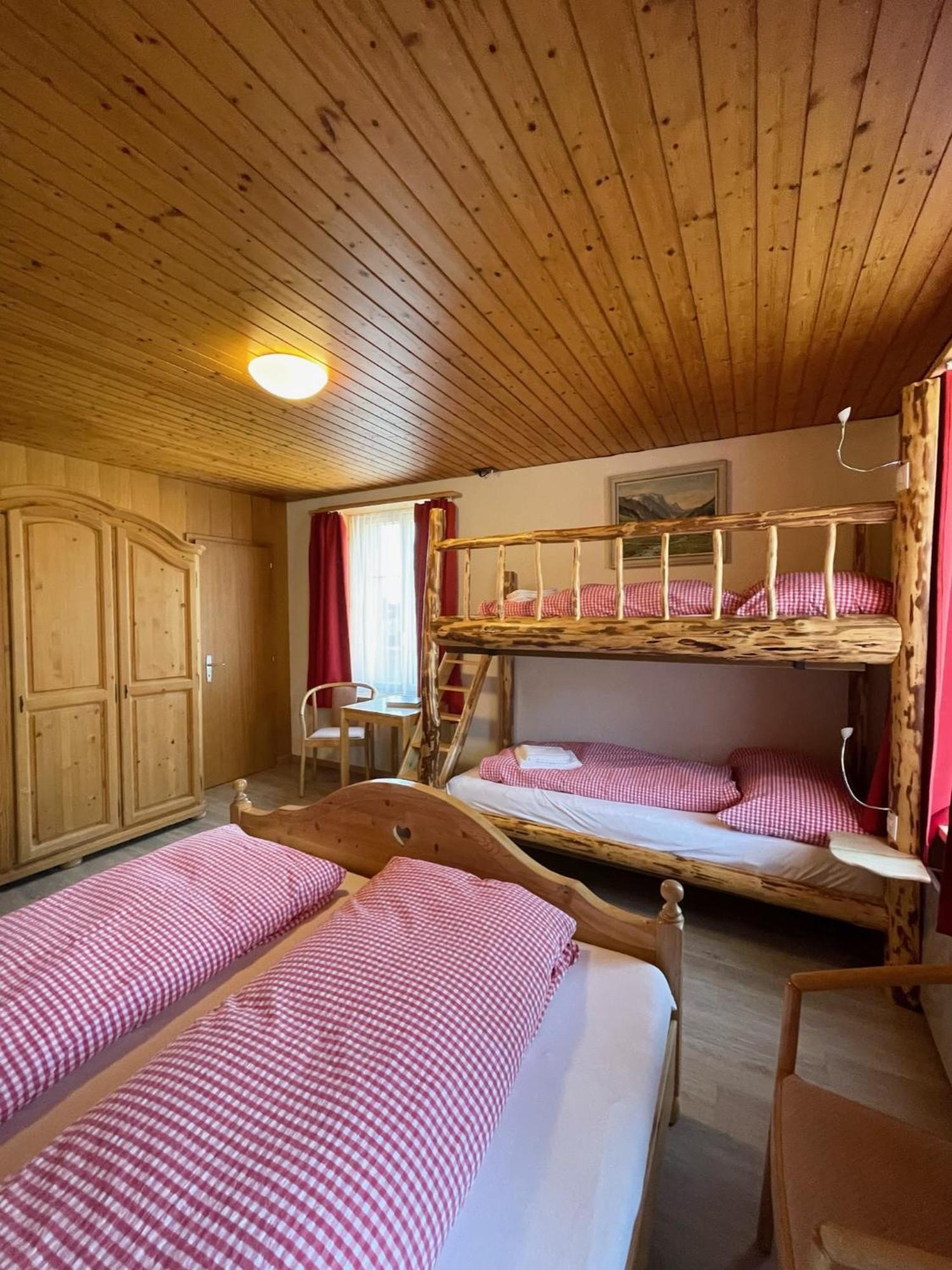 Hotel Tourist Meiringen Ngoại thất bức ảnh