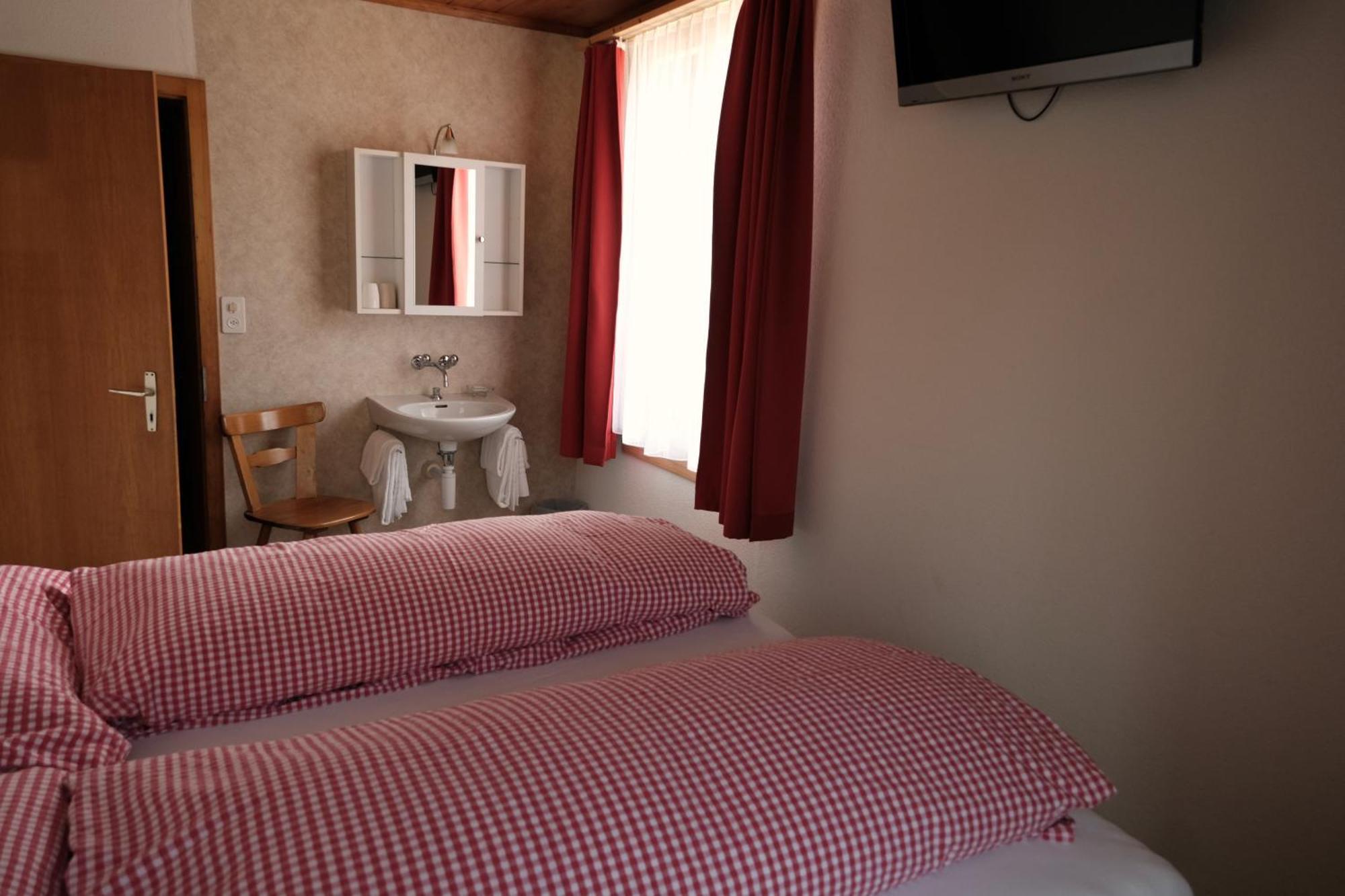 Hotel Tourist Meiringen Ngoại thất bức ảnh